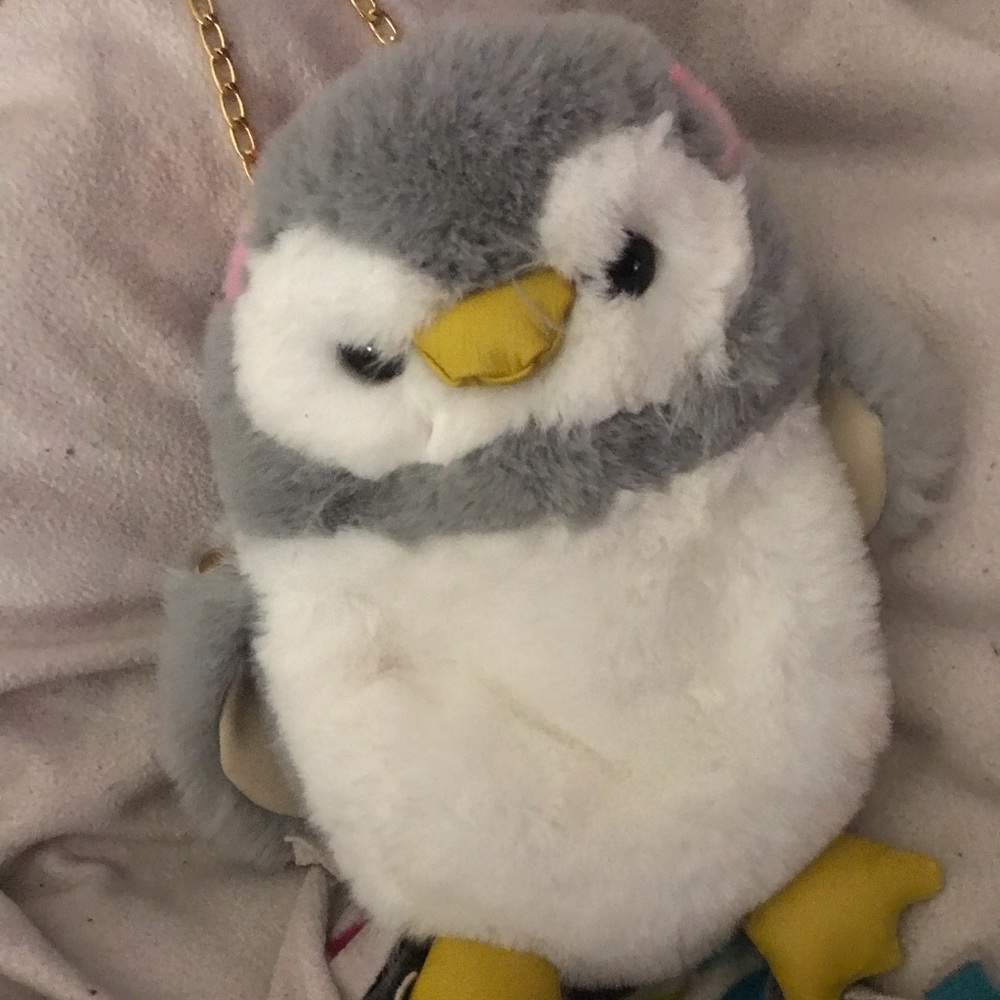 Penguin purse never used